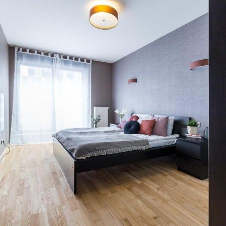 Friendhouse Apartments Angel City Krakow Exterior photo