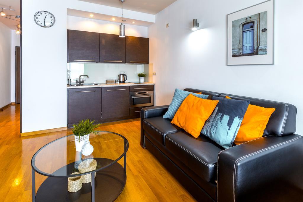 Friendhouse Apartments Angel City Krakow Exterior photo